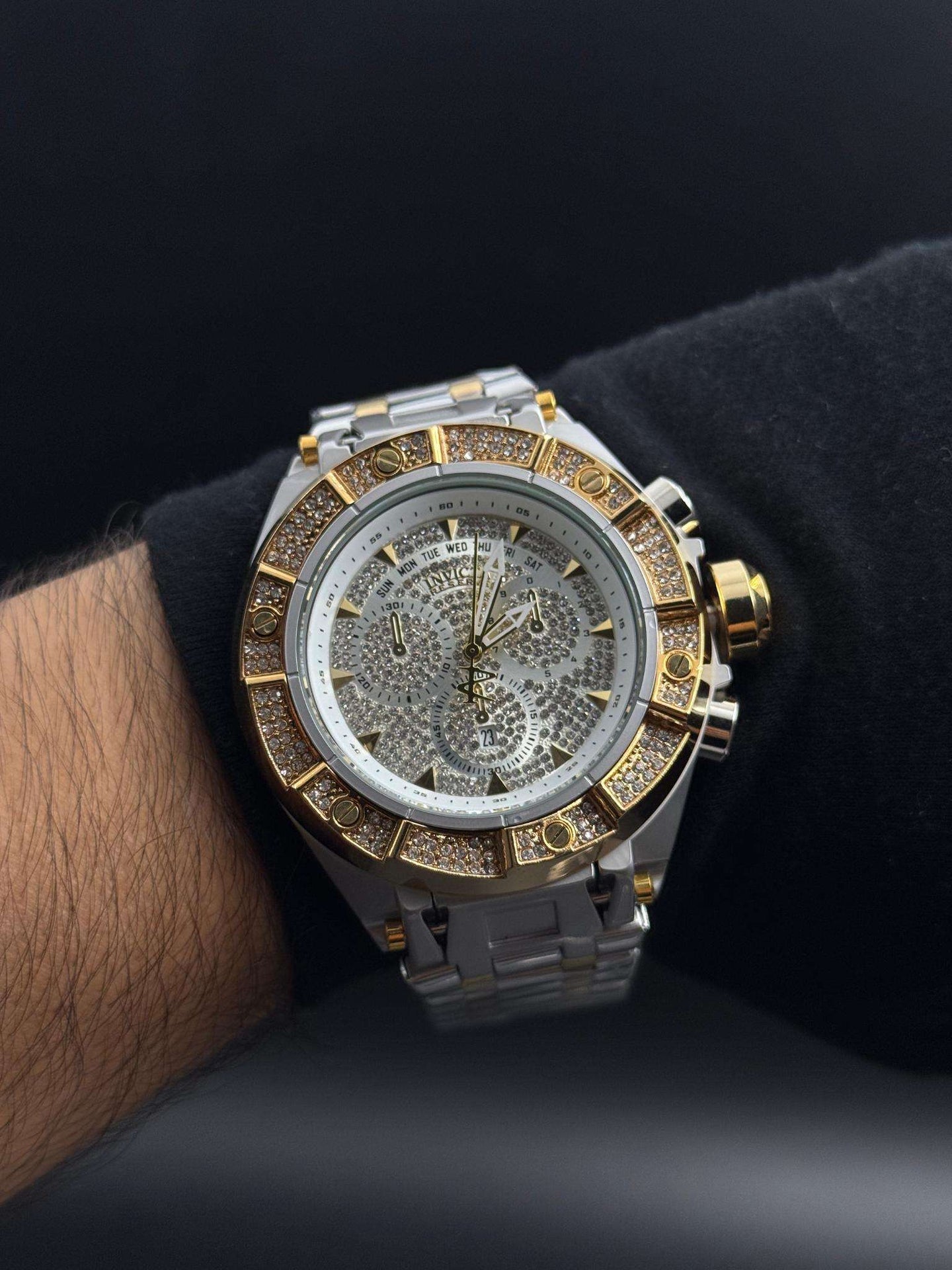 Invct Crono Circones Bicolor Dorado Tablero Plateado