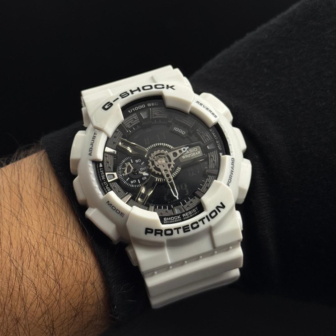 G-Shck GA-110 Blanco Tablero Negro