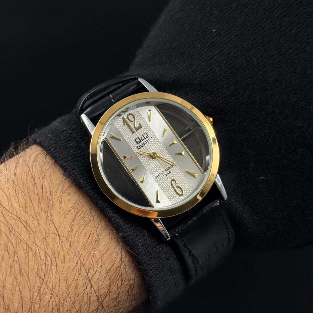 Qyq Cuero Negro Tablero Blanco - Dorado