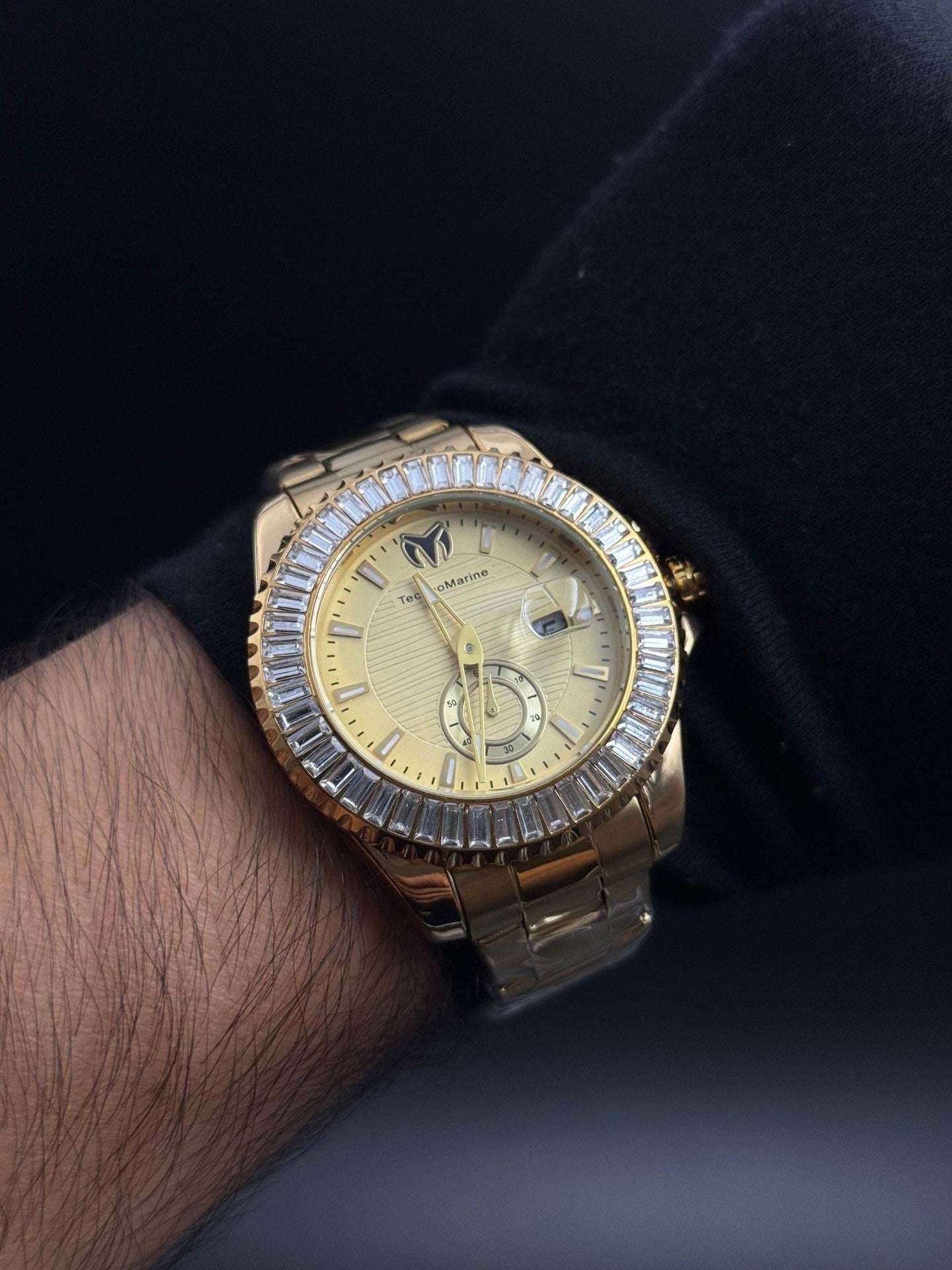 Tchmrn Metalico  Dorado Con Circones Dorado-Dorado