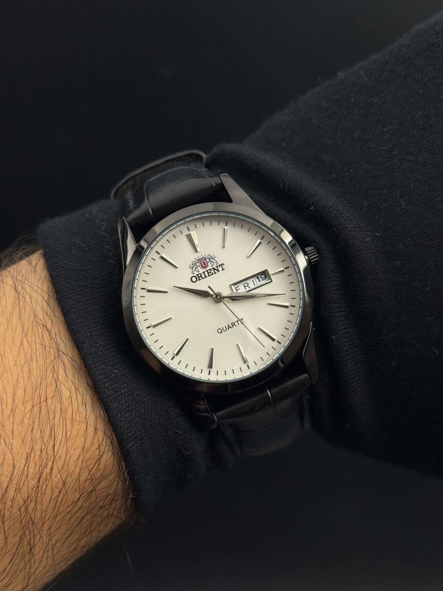 Ornt Clasico PQ Cuero Negro Tablero Blanco