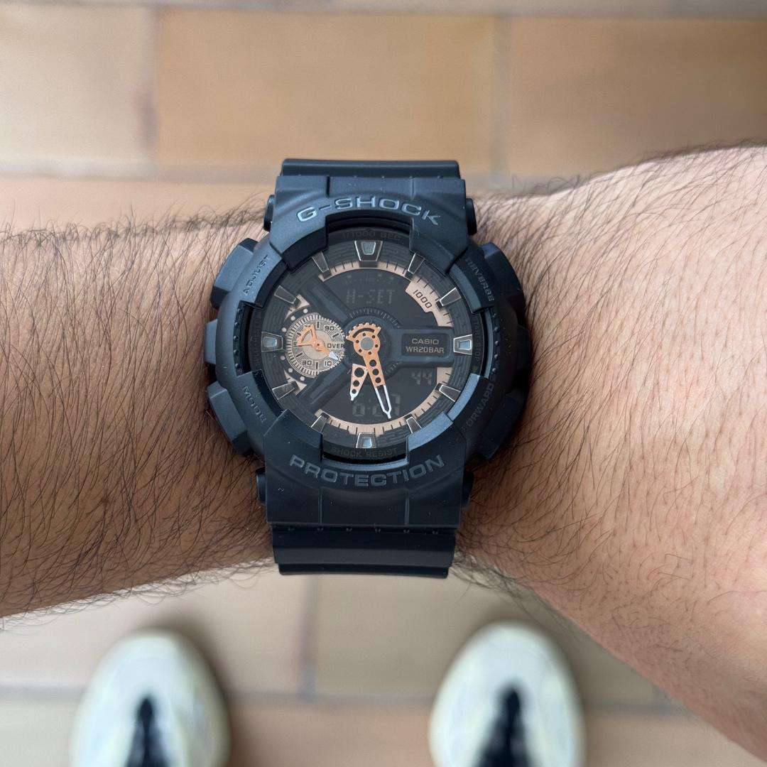 G-Shck GA-110 Negro Tablero Negro - Oro Rosa