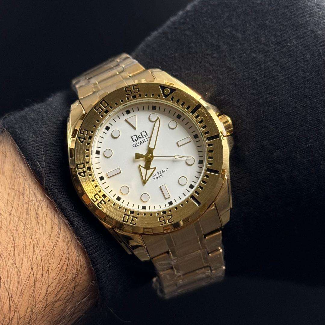 Qyq hombre Bazel Dorado Tablero Blanco-Dorado