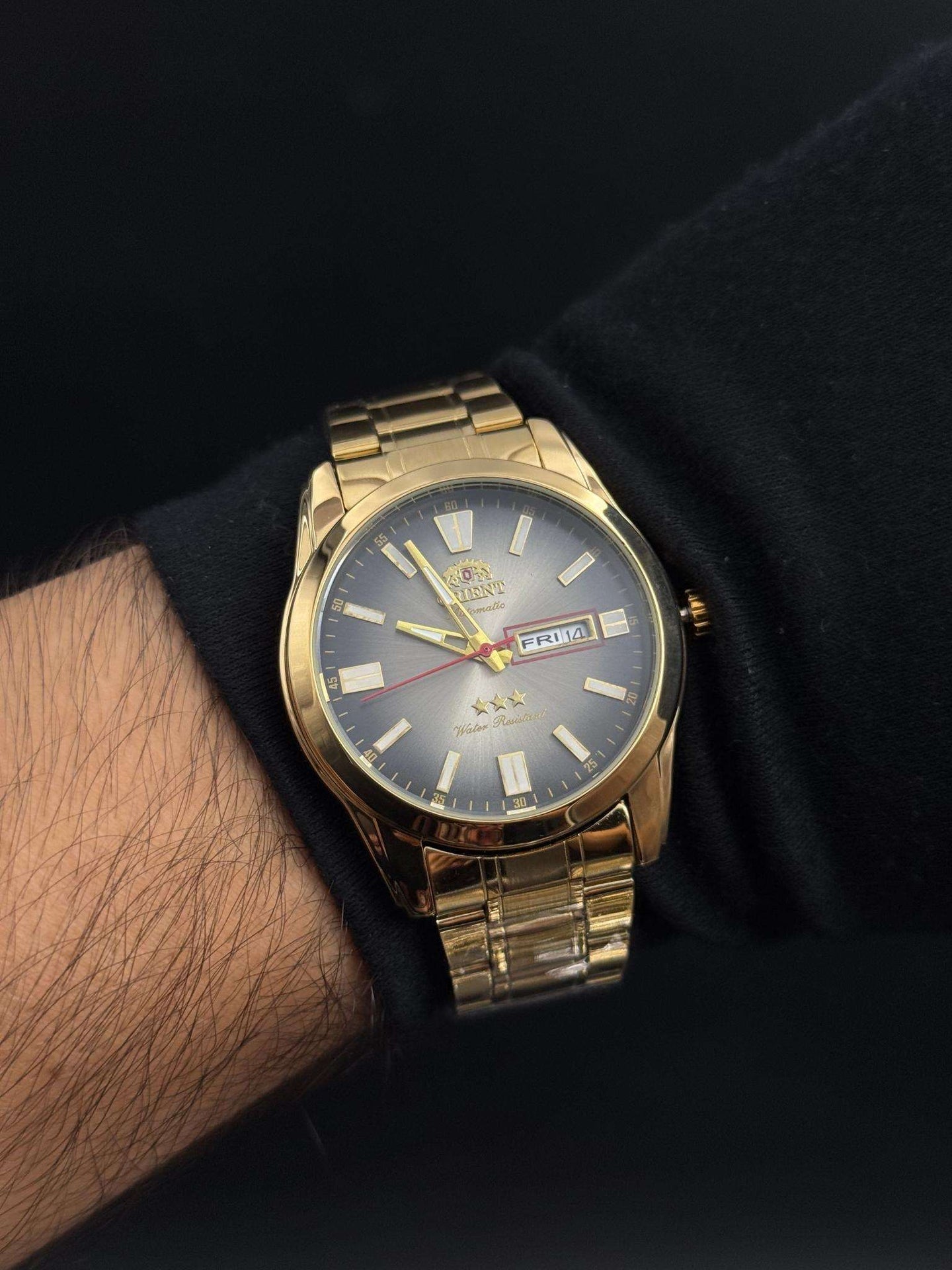 Ornt 3 Estrellas Dorado Tablero Gris