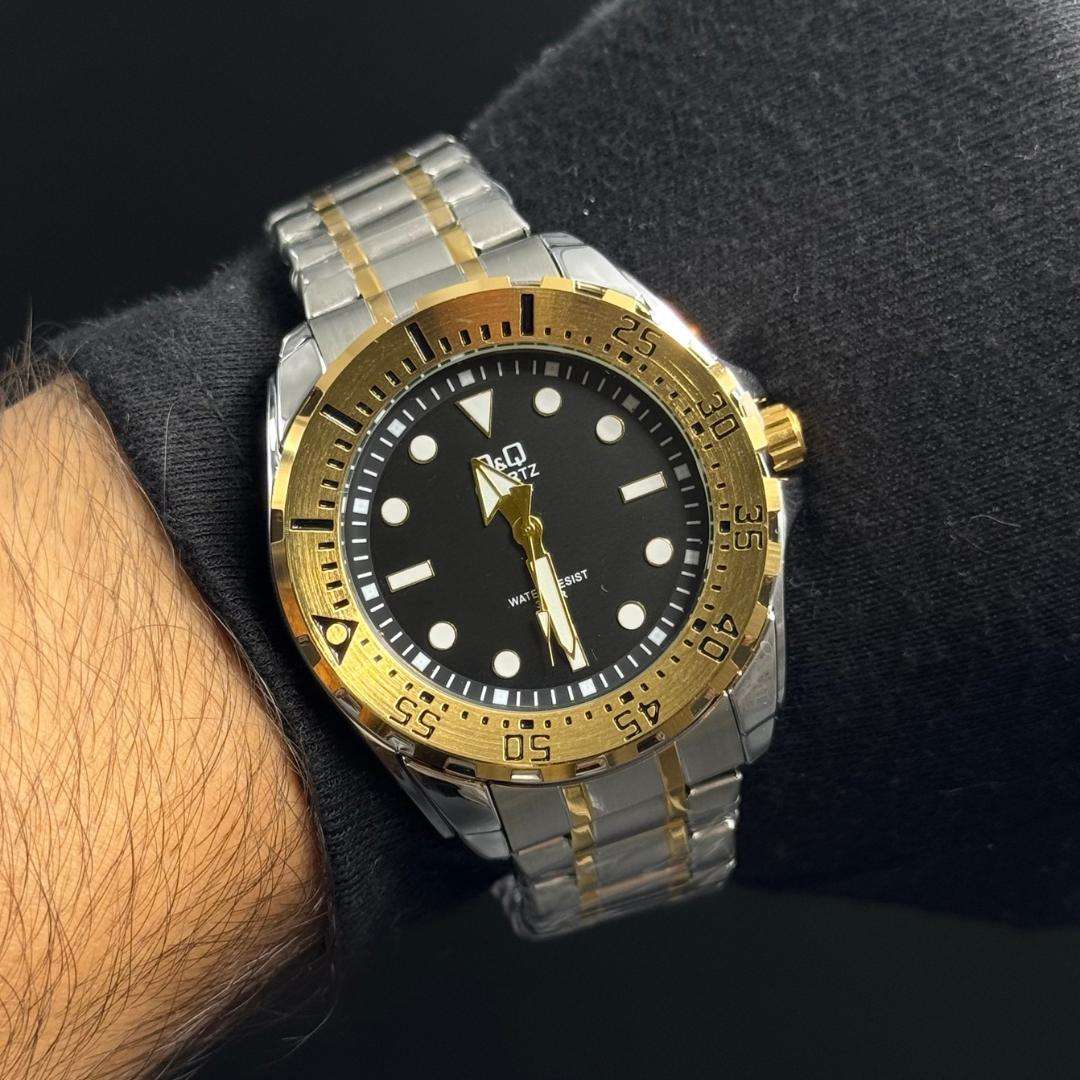 Qyq hombre Bazel Bicolor Tablero Negro-Dorado