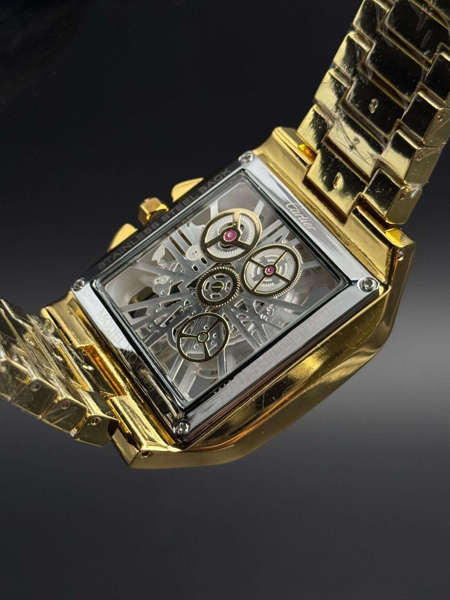 Crtr Santos Skeleton Metal Circones Dorado Tablero Negro - Blanco