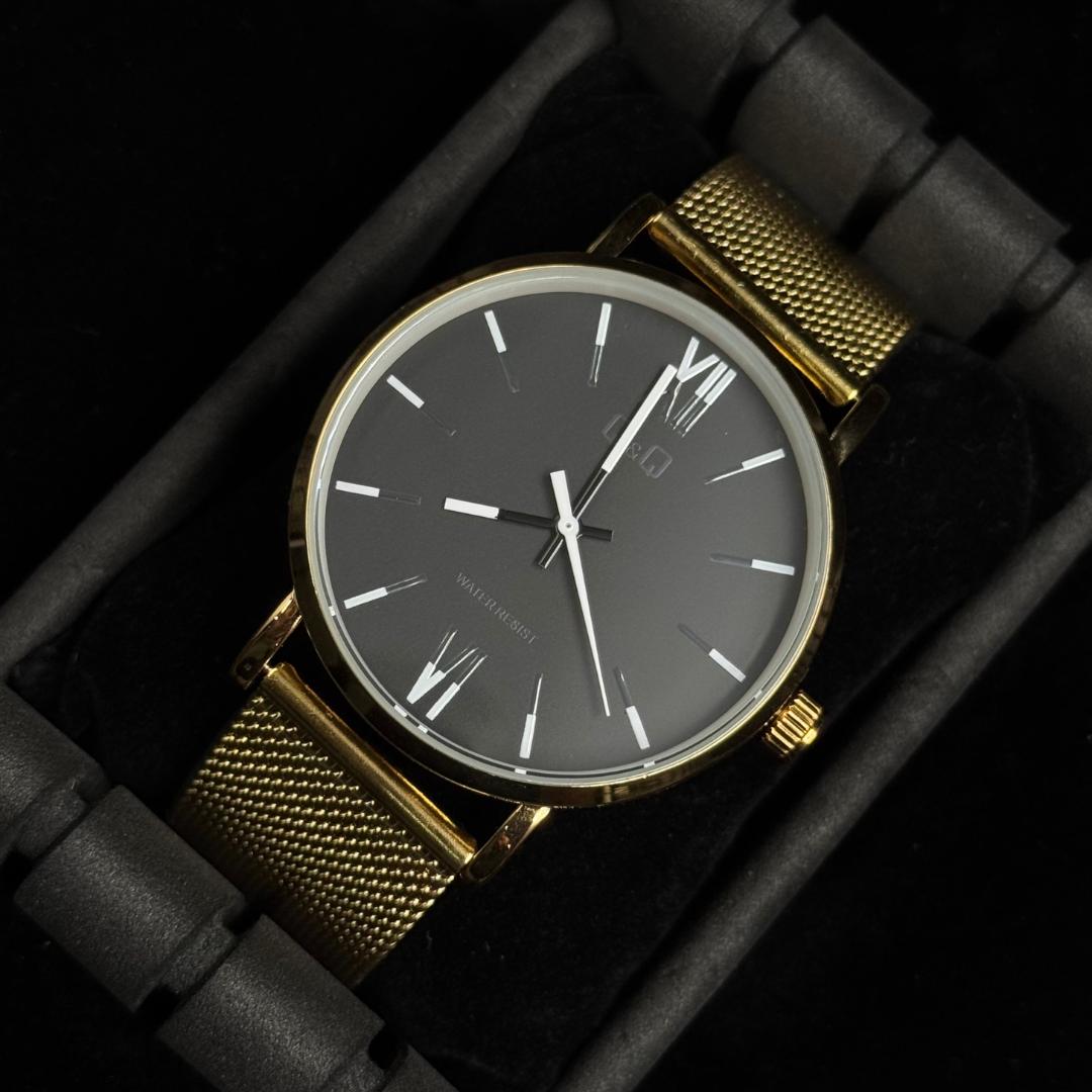 QYQ DORADO TABLERO NEGRO-BLANCO