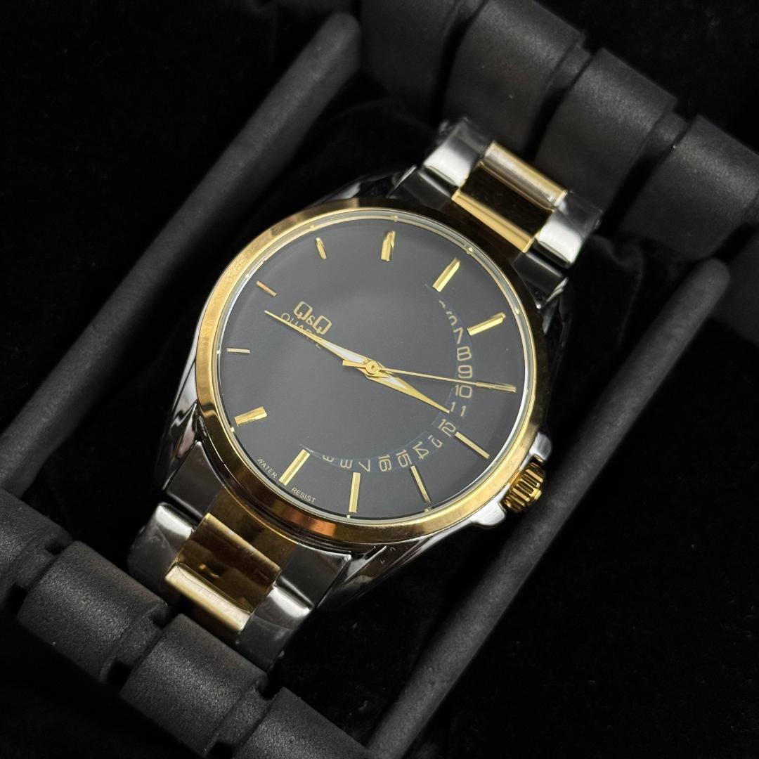QYQ Date Bicolor Dorado Tablero Negro