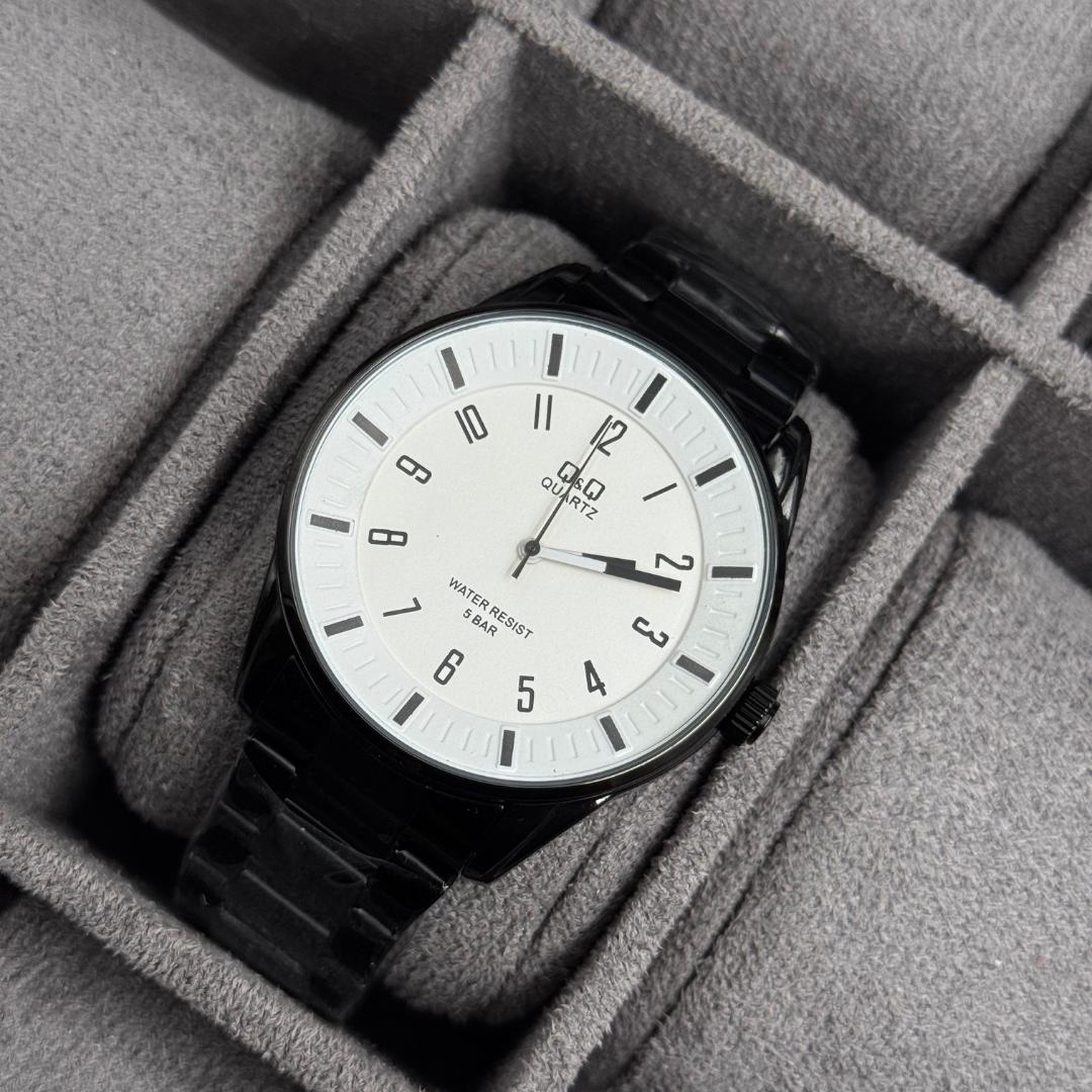 QYQ 3030 Negro Tablero Blanco Manecillas Negras