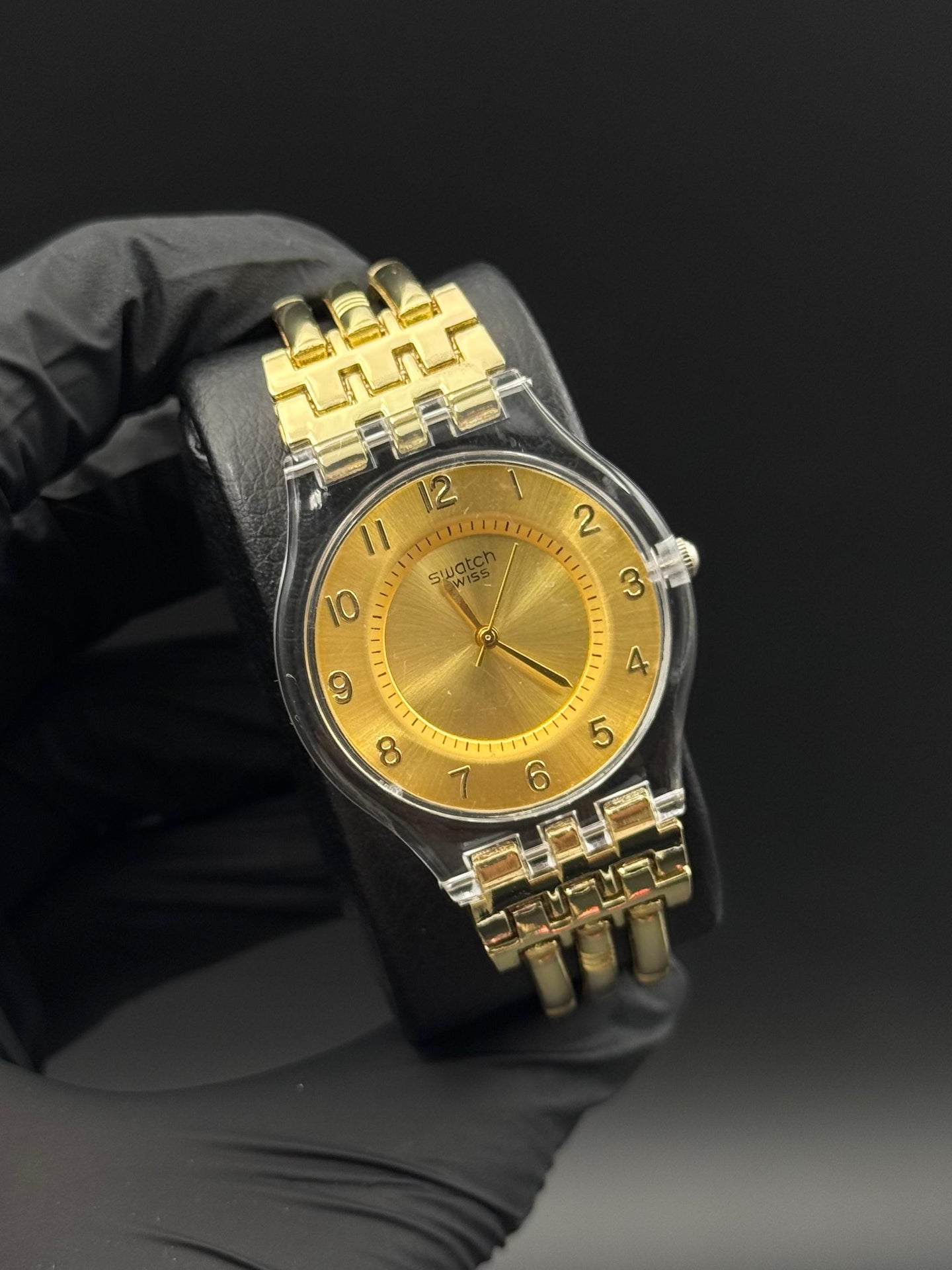 Swt Mujer Dorado Tablero Dorado