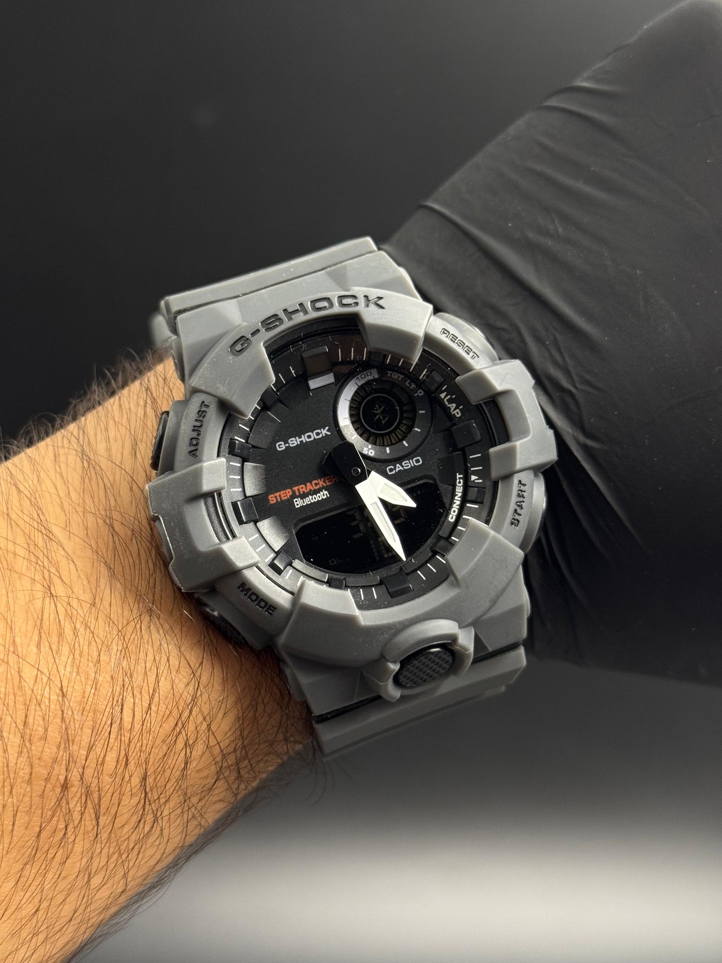 G-shck Gris Tablero Negro Manecillas Blancas