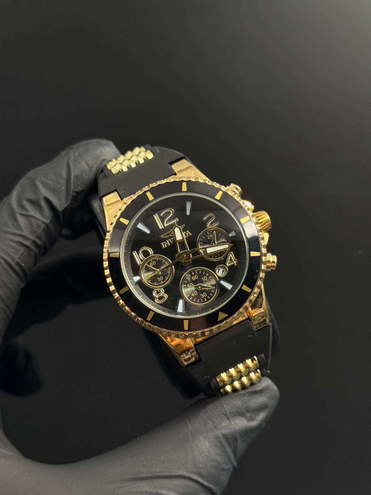 Invct 5H Mujer Goma Negra Tablero Negro Dorado Negro